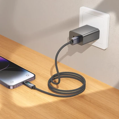 کابل یو اس بی به لایتنینگ هوکو HOCO مدل X112 جریان 2.4 آمپر 1 متر