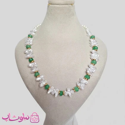 گردنبند زنانه دستساز مدل مروارید دفرمه و سنگ سبز رنگ کد 450