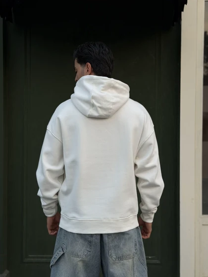 هودی اورجینال پول اند بیر آپدیتد/Original Pull & Bear Hoodie