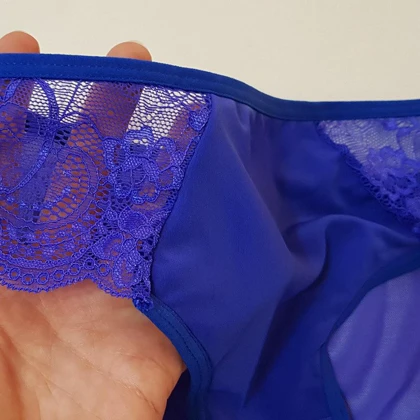ست شورت و سوتین زنانه مدل کاپ اسفنجی فنردار بند متحرک کد 4957