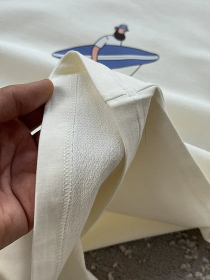 تیشرت موج سوار