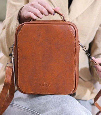 کیف دوشی چرم ساده
