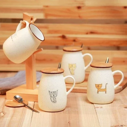 ماگ گربه درب چوبی