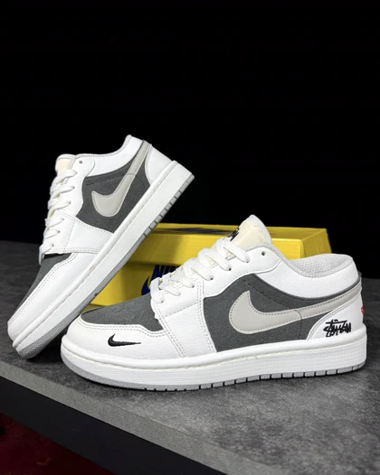 کتانی جردن وان استاسی