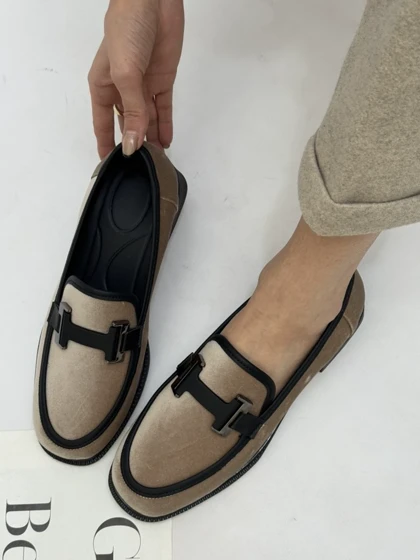 کالج هرمس شیکو 2434