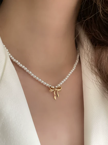 گردنبند و گوشواره میخی مرواریدی ژوپینگ