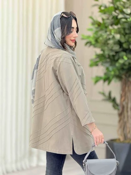 مانتو برش‌دار بغل چاک