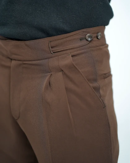 شلوار پارچه‌ای کمر ایتالیایی