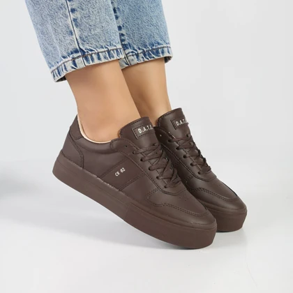 کفش و کتانی ونس راحتی زنانه و دخترانه رنگ قهوه ای کد M800