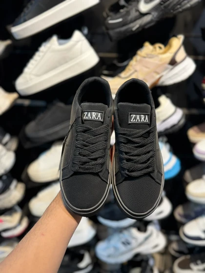 ونس مردانه ساده برندZARA