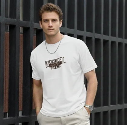 تیشرت پشت چاپ مینیمال طرح BECOME