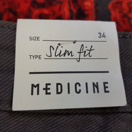 شلوار کتان مردانه اسلیم فیت از medicine کد 310