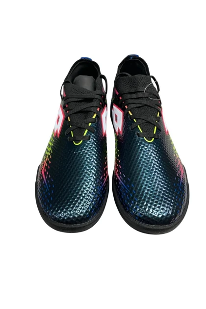 کفش میادین ورزشی بچگانه lotto