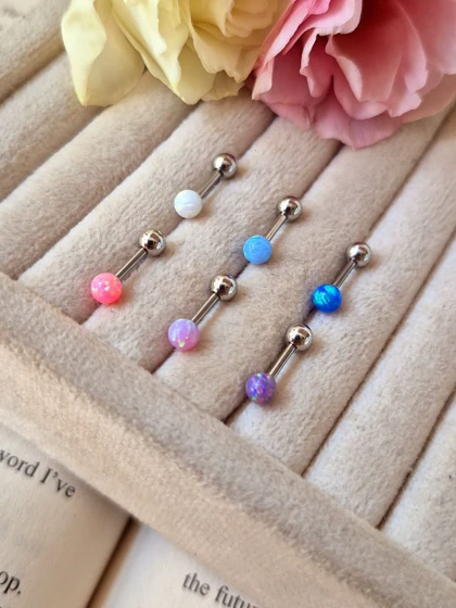 پیرسینگ گوش اوپال