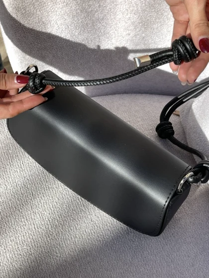 کیف آرمیس 549