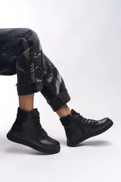 بوت و نیم بوت زنانه ریکن riccon