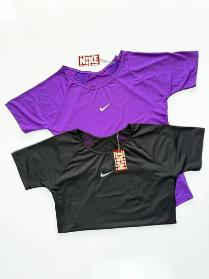 تیشرت ورزشی یقه گرد Nike