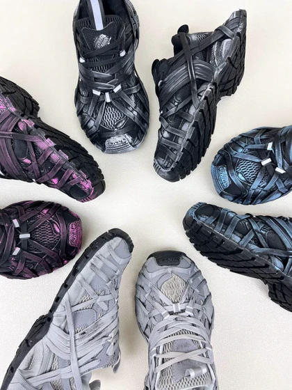 کتانی زنانه بالنسیا گا اسپایدر balenciaga spider کد 1242