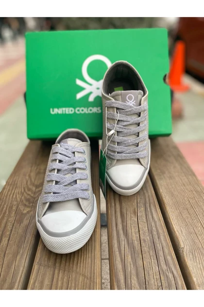 کفش پیاده روی زنانه benetton