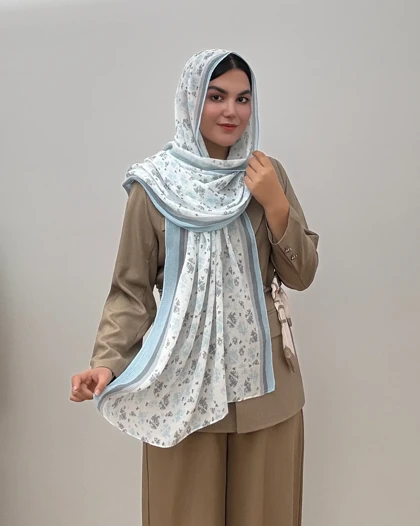 شال پلیسه نخی طرح گل ریز
