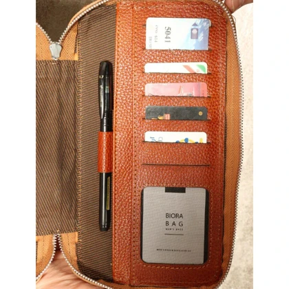 کیف دستی مردانه بیورا مدل pa020