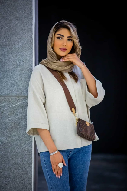 مانتو صوفیا اسلپ پشت دکمه چوبی