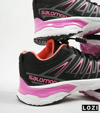 کفش کتانی زنانه مشکی صورتی سالومون Salomon X ULTRA