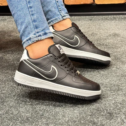 کتانی نایک ایرفورس مردانه nike air force رنگ مشکی زیره سفید