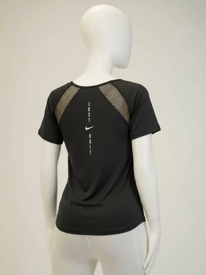 تیشرت ورزشی یقه گرد Nike