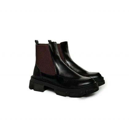 نیم بوت زنانه استرادیواریوس مدل Stradivarius Flat Ankle Boots - BTBr58