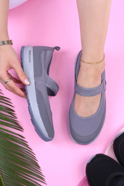 کفش اسپرت زنانه اسکیچرز عروسکی کد210