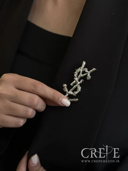 گل سینه طرح برند