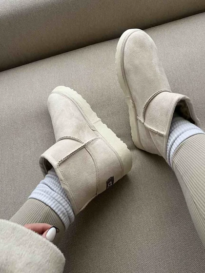 نیم بوت UGG