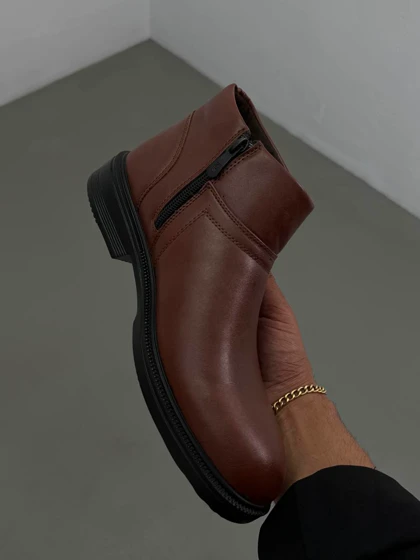 نیم بوت ونیز 8047