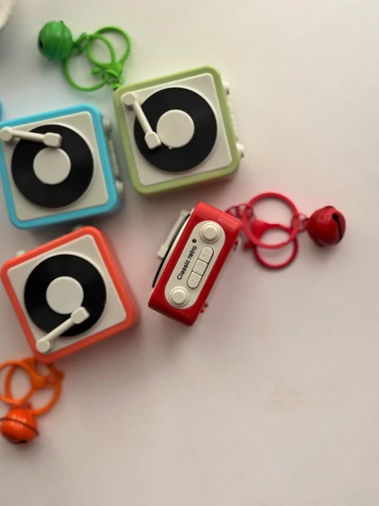 چارم بگ و جا کلیدی گرامافون