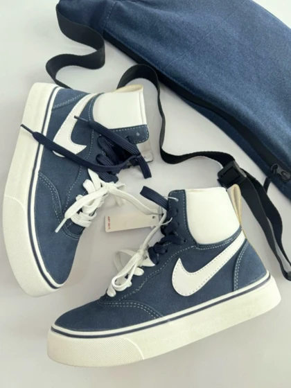 کتانی نایک ساق‌دار سون 9970