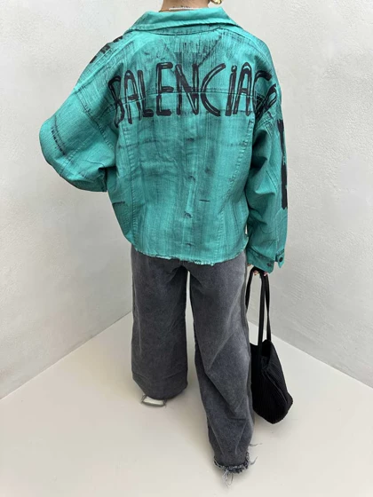 کت BALENCIAGA