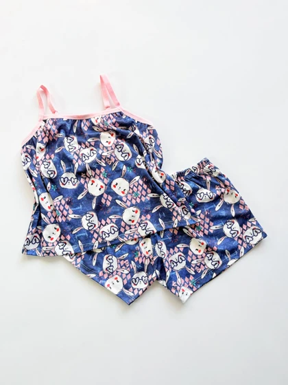 ست لباس خواب تاپ و شورتک نخ پنبه طرح خرگوش