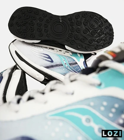 کفش کتانی سفید آبی Saucony Axon 3