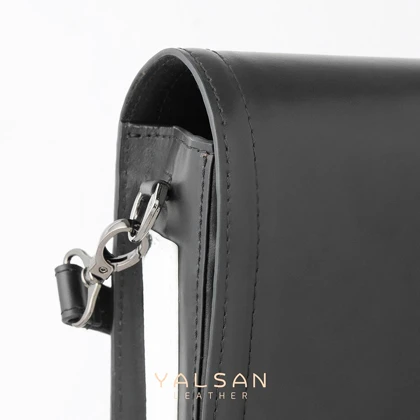 کیف دوشی چرم یلسان مدل هایکا کد 102-GN