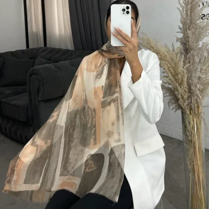 شال طرحدار