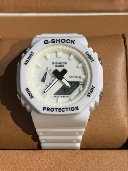 ساعت اسپرت طرح2100جی شاک سفید