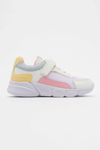 کفش پیاده روی بچگانه mnpc mnpc