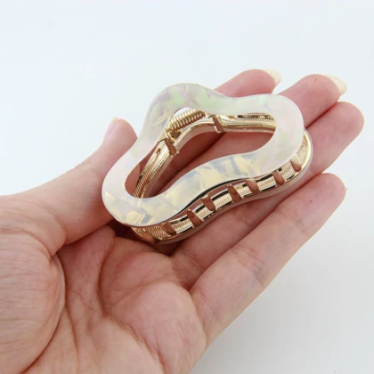 کلیپس دخترانه مدل ابر