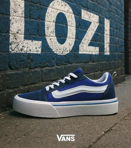 کفش اسنیکرزمردانه آبی سرمه ای VANS مدل 7798