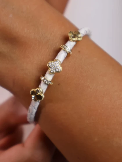 دستبند زنانه چرمی ونکلیف VAN CLEEF کد B2118