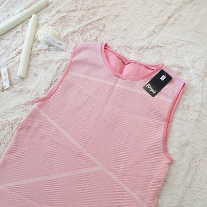 تاپ ورزشی زنانه کریویت کد Z-FD4