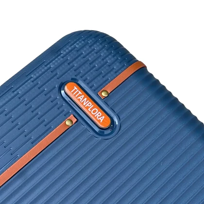 چمدان سایز آرایشی تیتان پلورا مدل TITANPLORA - TP6600XS Universal Travelle