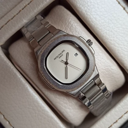 ساعت مچی زنانه پتک فیلیپ مینیمال +جعبه و باطری اضافه