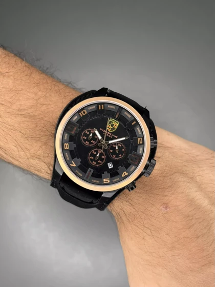 ساعت مچی پورش دیزاین بند جیر صفحه مشکی قاب رزگلد Porsche Design